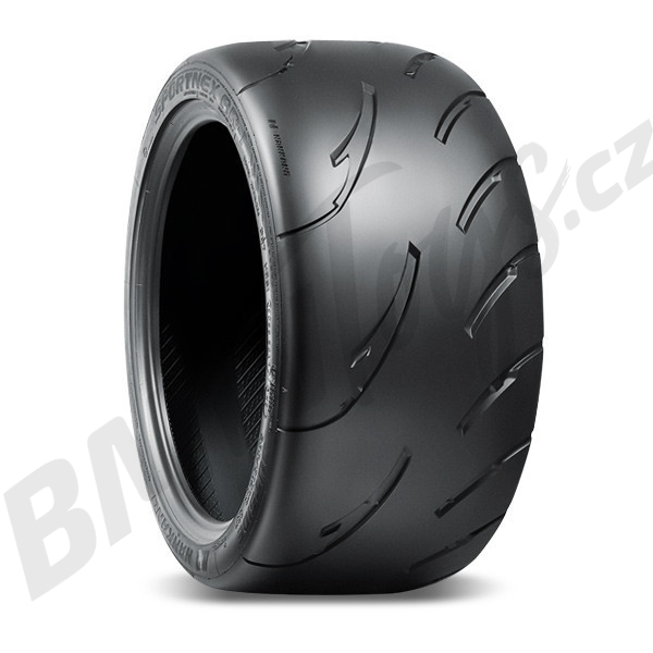 Semisliková pneumatika NANKANG AR-1 305/30 R19